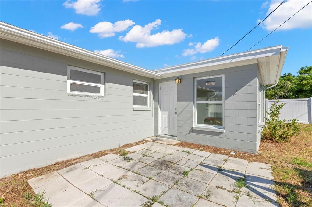 En Venta: $249,900 (3 camas, 2 baños, 1008 Pies cuadrados)