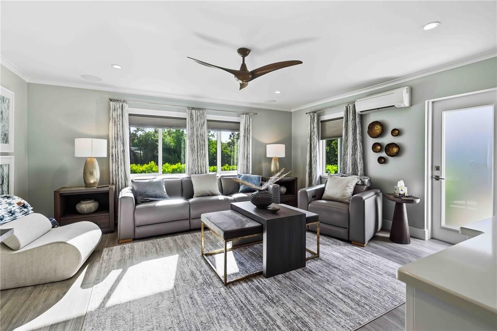 For Sale: $3,650,000 (3 beds, 4 baths, 3102 Square Feet)