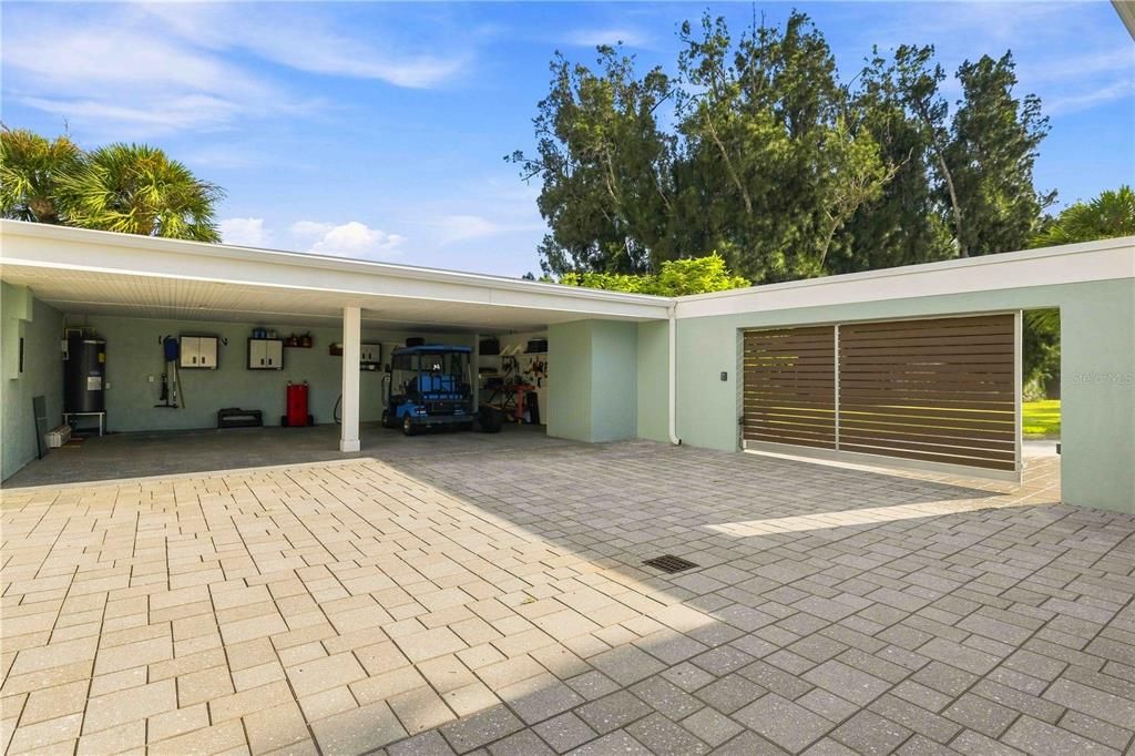 For Sale: $3,650,000 (3 beds, 4 baths, 3102 Square Feet)