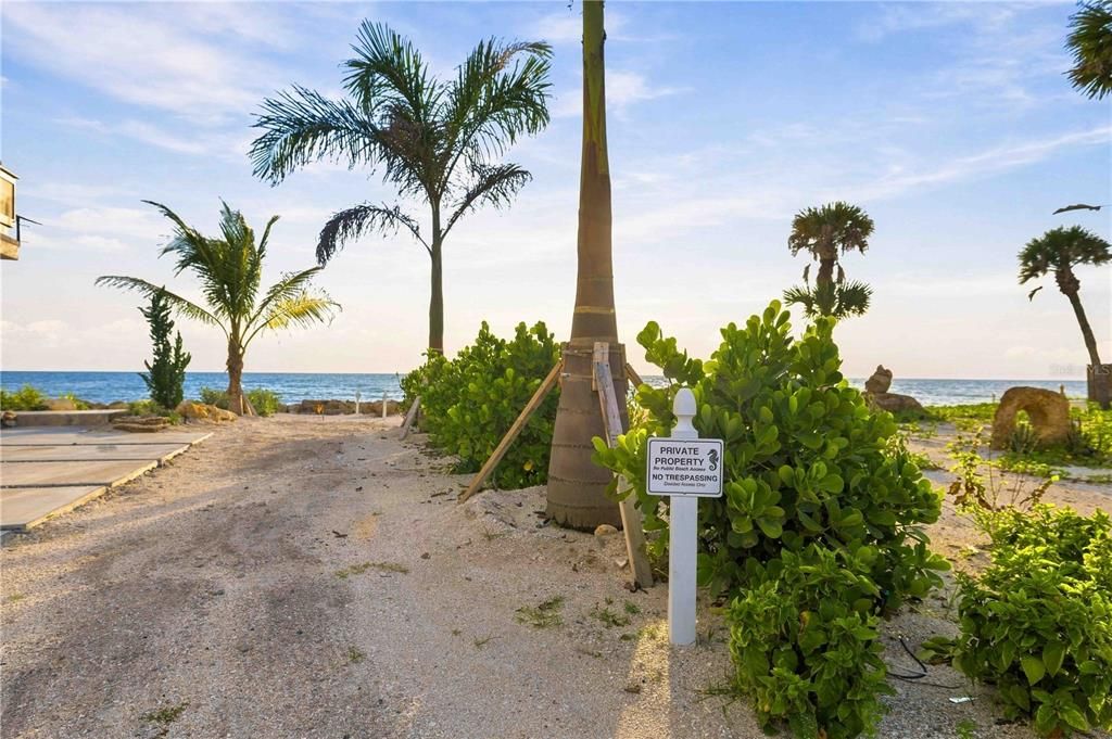 For Sale: $3,650,000 (3 beds, 4 baths, 3102 Square Feet)