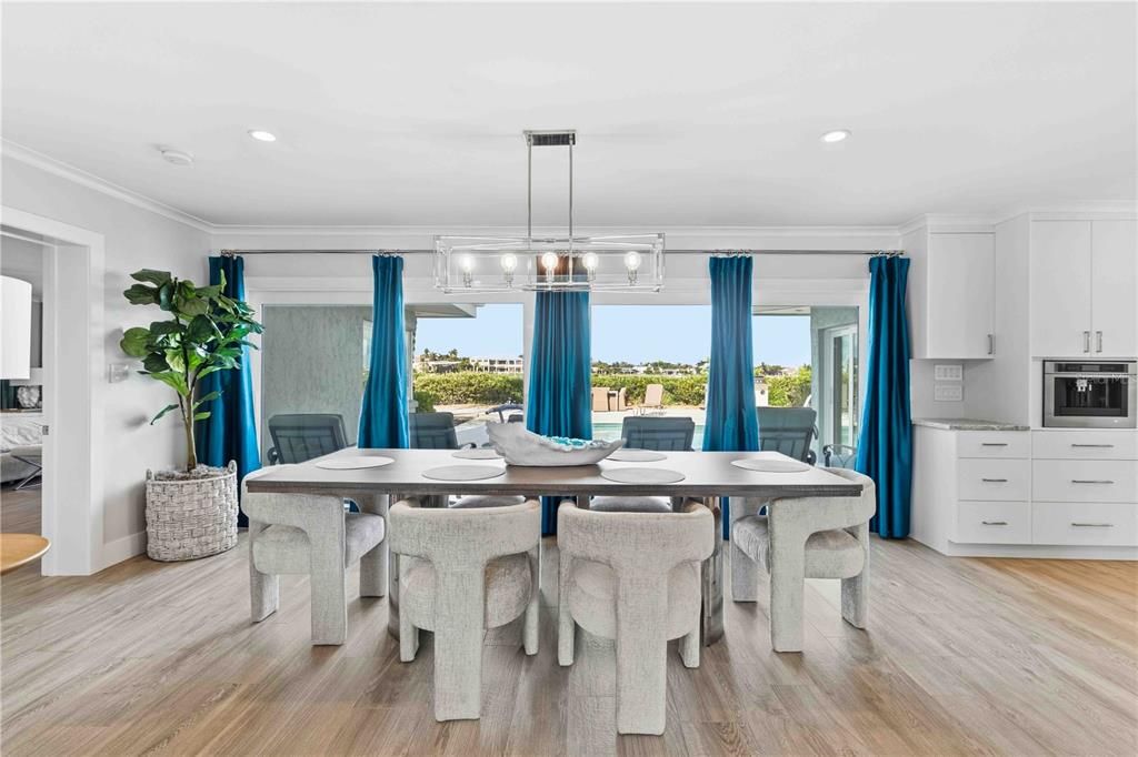 For Sale: $3,650,000 (3 beds, 4 baths, 3102 Square Feet)