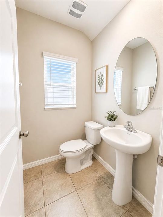 For Sale: $320,000 (4 beds, 2 baths, 1805 Square Feet)
