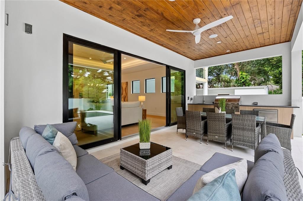For Sale: $1,639,900 (5 beds, 4 baths, 3252 Square Feet)