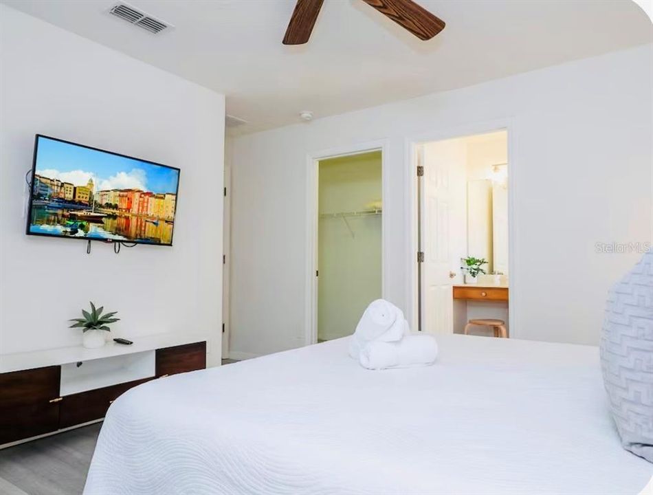 En Venta: $510,000 (6 camas, 5 baños, 2820 Pies cuadrados)