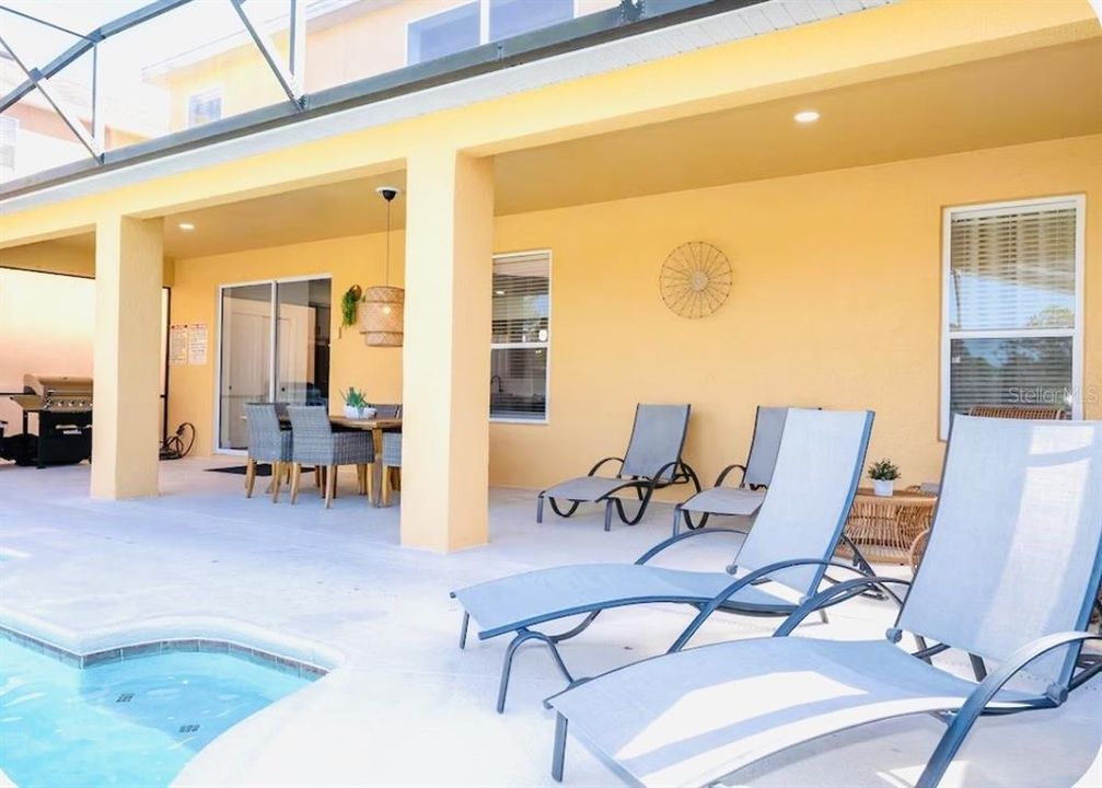 En Venta: $510,000 (6 camas, 5 baños, 2820 Pies cuadrados)