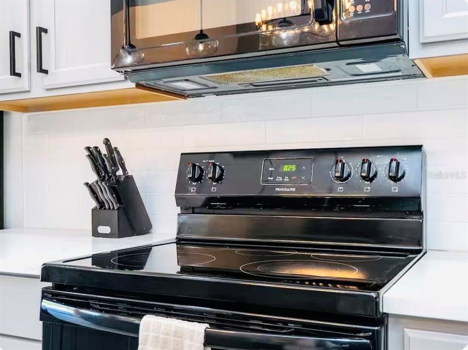 En Venta: $510,000 (6 camas, 5 baños, 2820 Pies cuadrados)