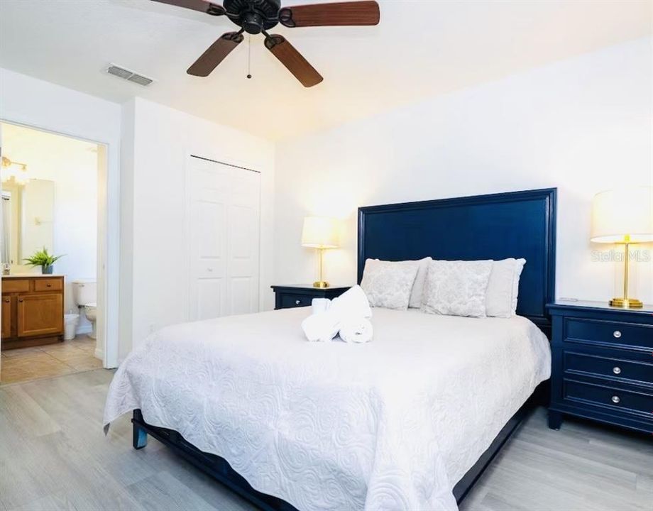 En Venta: $510,000 (6 camas, 5 baños, 2820 Pies cuadrados)