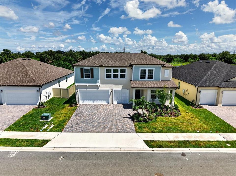 For Rent: $3,600 (5 beds, 4 baths, 3336 Square Feet)