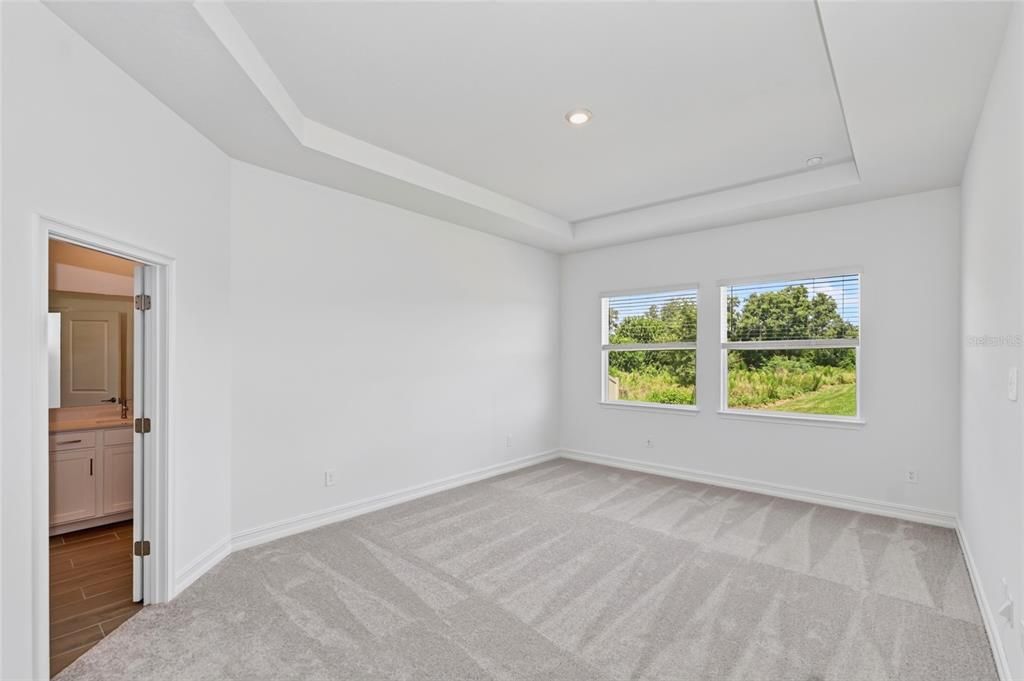 For Rent: $3,600 (5 beds, 4 baths, 3336 Square Feet)