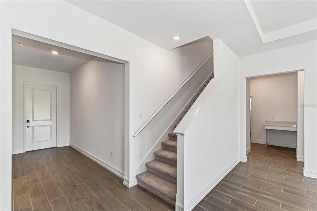 For Rent: $3,600 (5 beds, 4 baths, 3336 Square Feet)