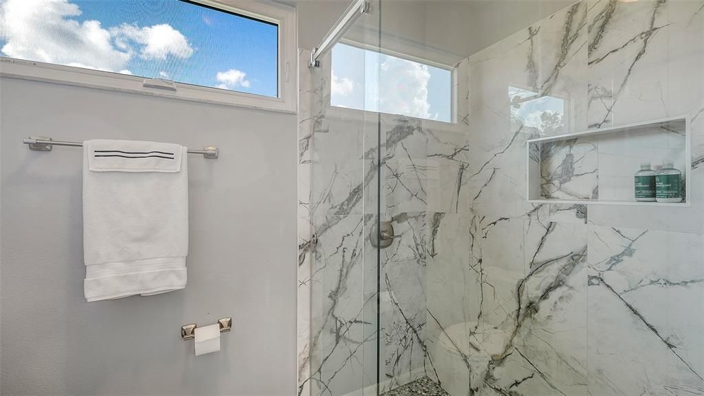 For Sale: $399,000 (3 beds, 2 baths, 1380 Square Feet)