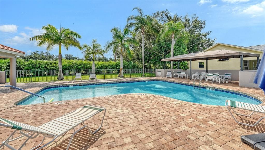 For Sale: $399,000 (3 beds, 2 baths, 1380 Square Feet)