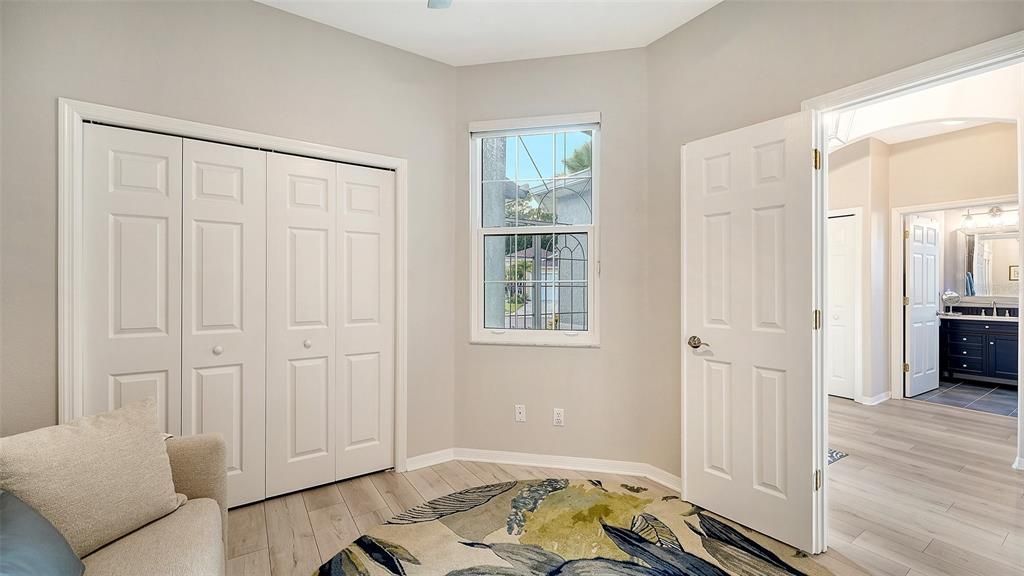 For Sale: $399,000 (3 beds, 2 baths, 1380 Square Feet)