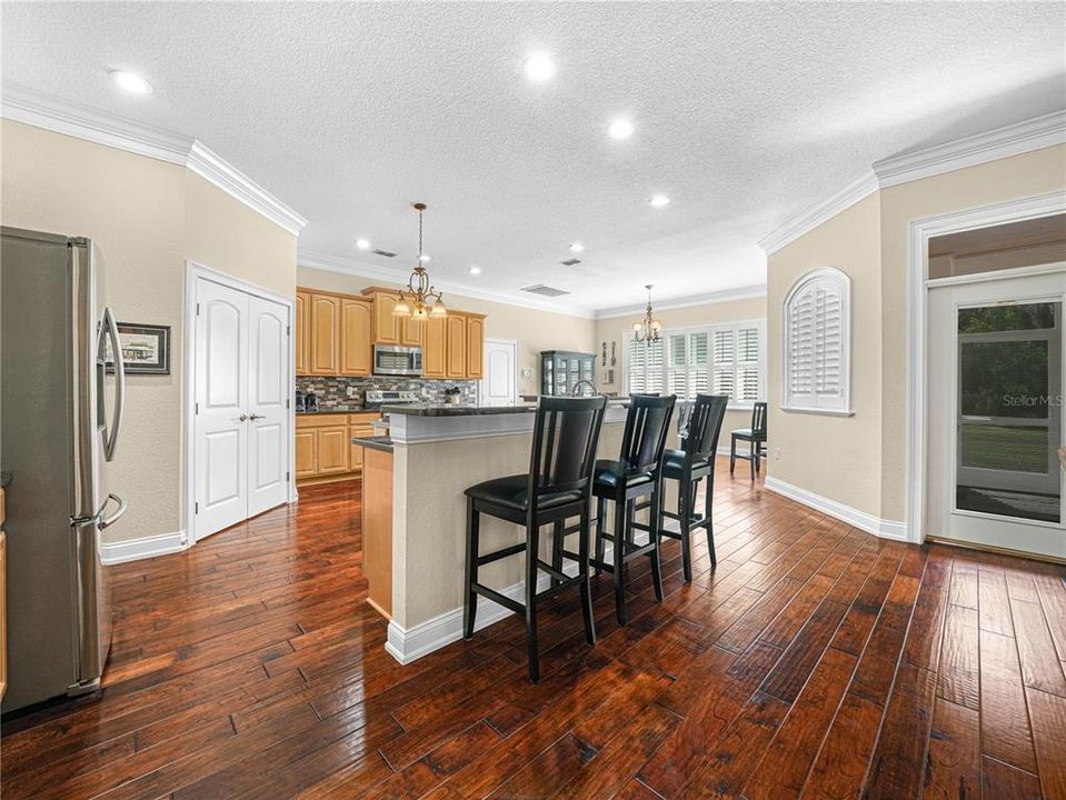 For Sale: $549,900 (5 beds, 3 baths, 3016 Square Feet)