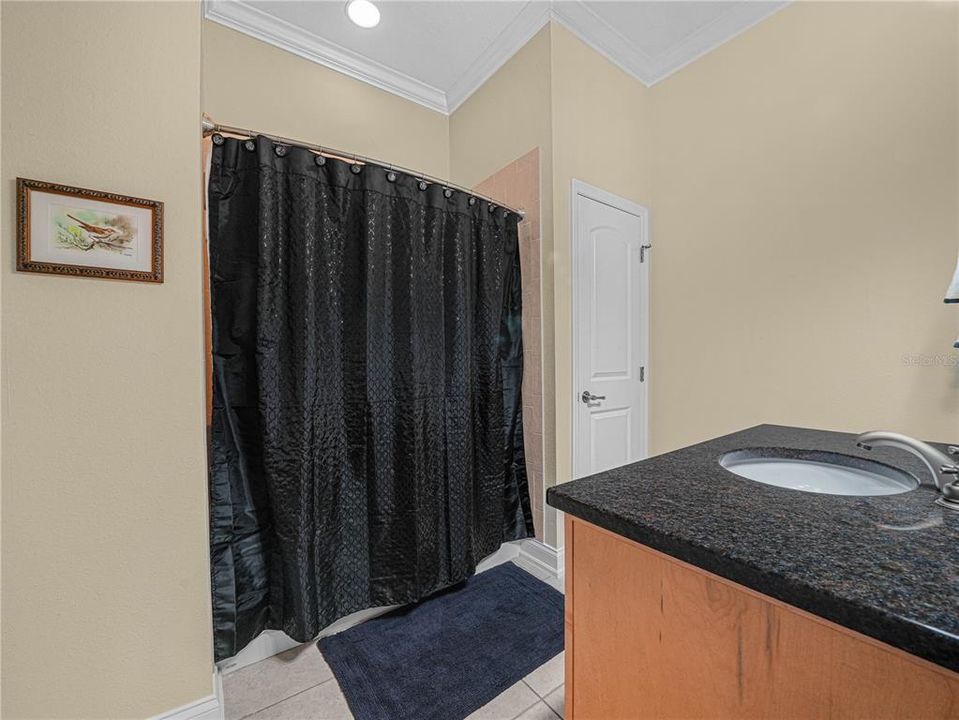 For Sale: $549,900 (5 beds, 3 baths, 3016 Square Feet)