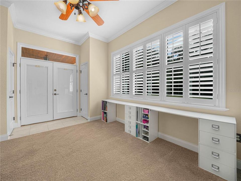 For Sale: $549,900 (5 beds, 3 baths, 3016 Square Feet)