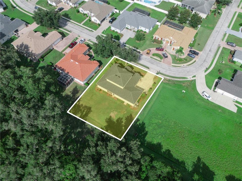 For Sale: $549,900 (5 beds, 3 baths, 3016 Square Feet)