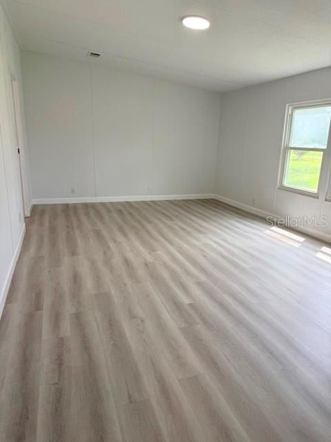 En Venta: $365,000 (4 camas, 2 baños, 1976 Pies cuadrados)