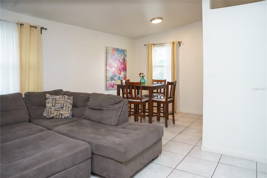 For Rent: $2,400 (4 beds, 2 baths, 1349 Square Feet)