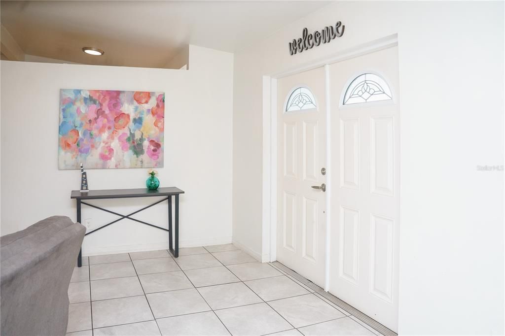 For Rent: $2,400 (4 beds, 2 baths, 1349 Square Feet)
