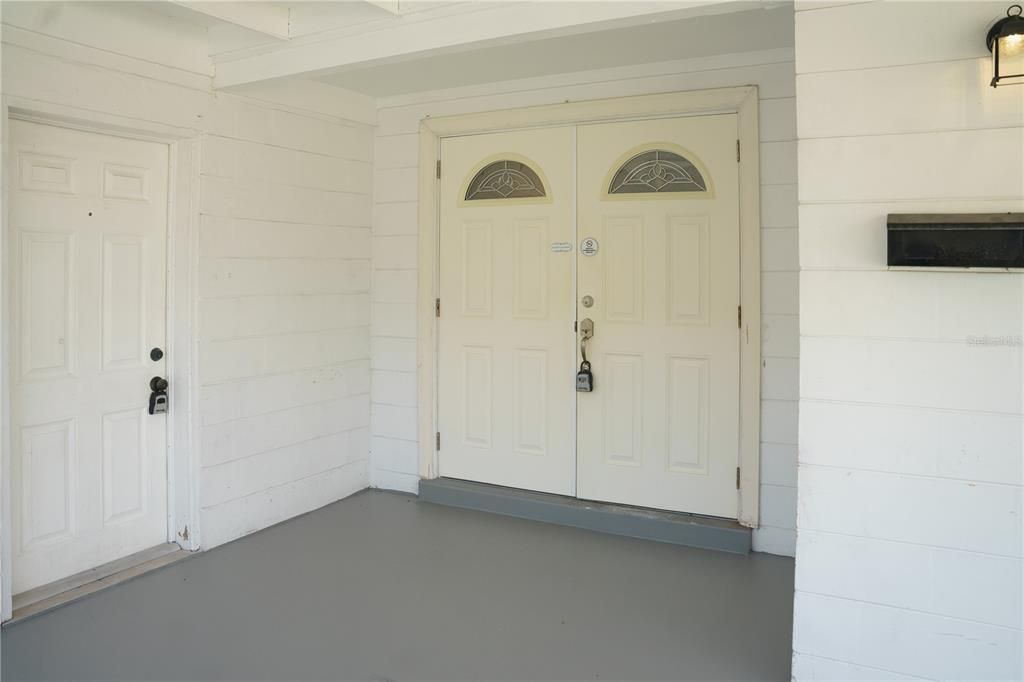 For Rent: $2,400 (4 beds, 2 baths, 1349 Square Feet)