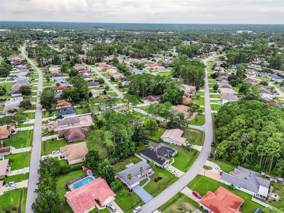 For Sale: $279,900 (3 beds, 2 baths, 1422 Square Feet)