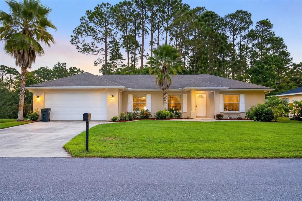 For Sale: $279,900 (3 beds, 2 baths, 1422 Square Feet)