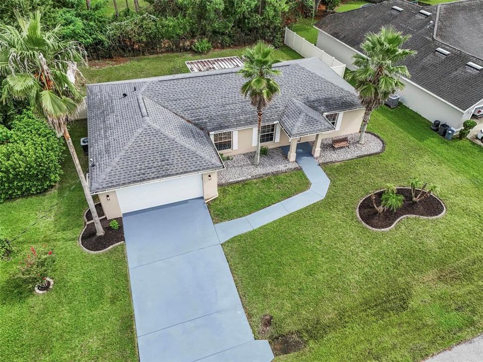 For Sale: $279,900 (3 beds, 2 baths, 1422 Square Feet)