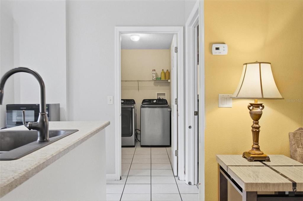 For Sale: $279,900 (3 beds, 2 baths, 1422 Square Feet)