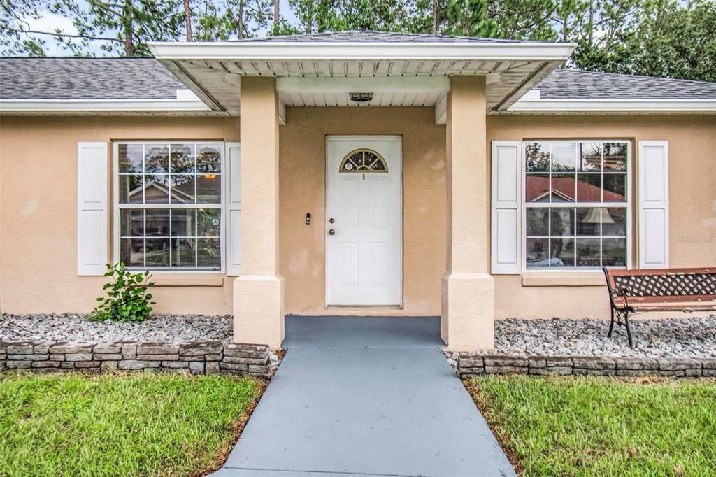 For Sale: $279,900 (3 beds, 2 baths, 1422 Square Feet)