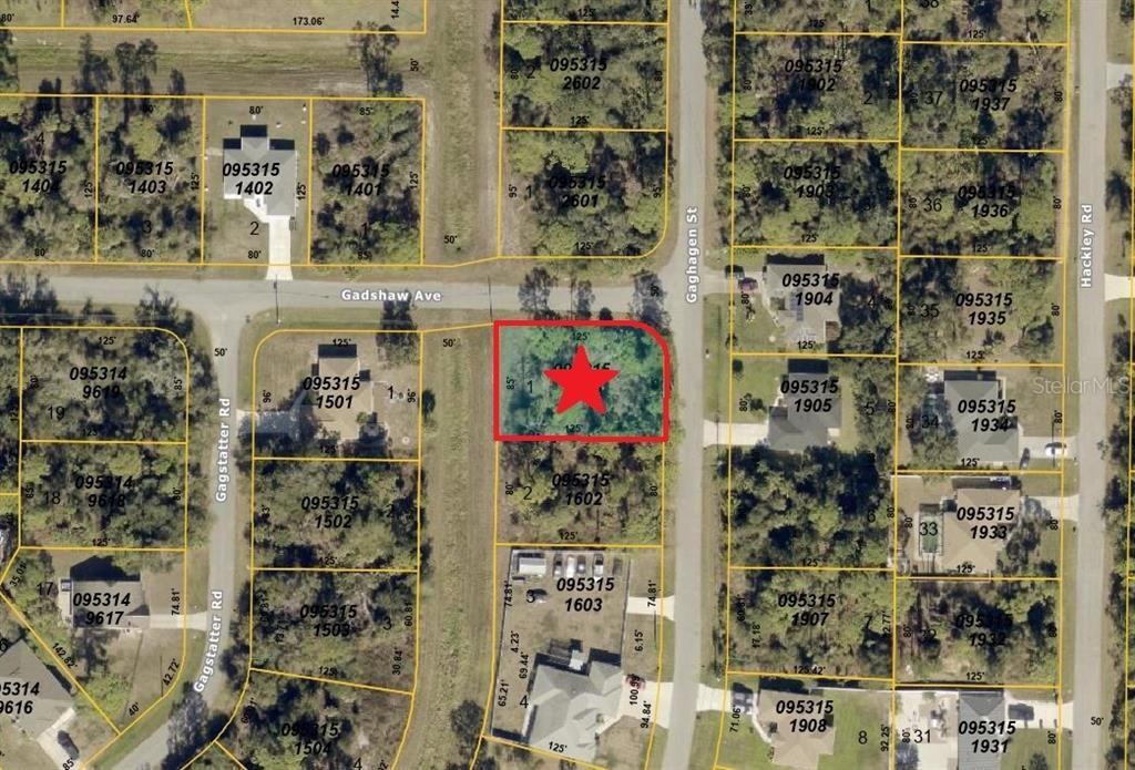 На продажу: $20,000 (0.24 acres)