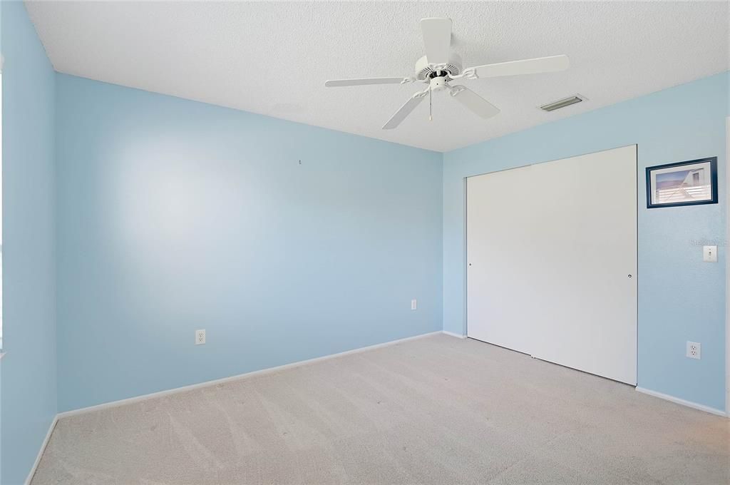 En Venta: $199,999 (2 camas, 2 baños, 1030 Pies cuadrados)
