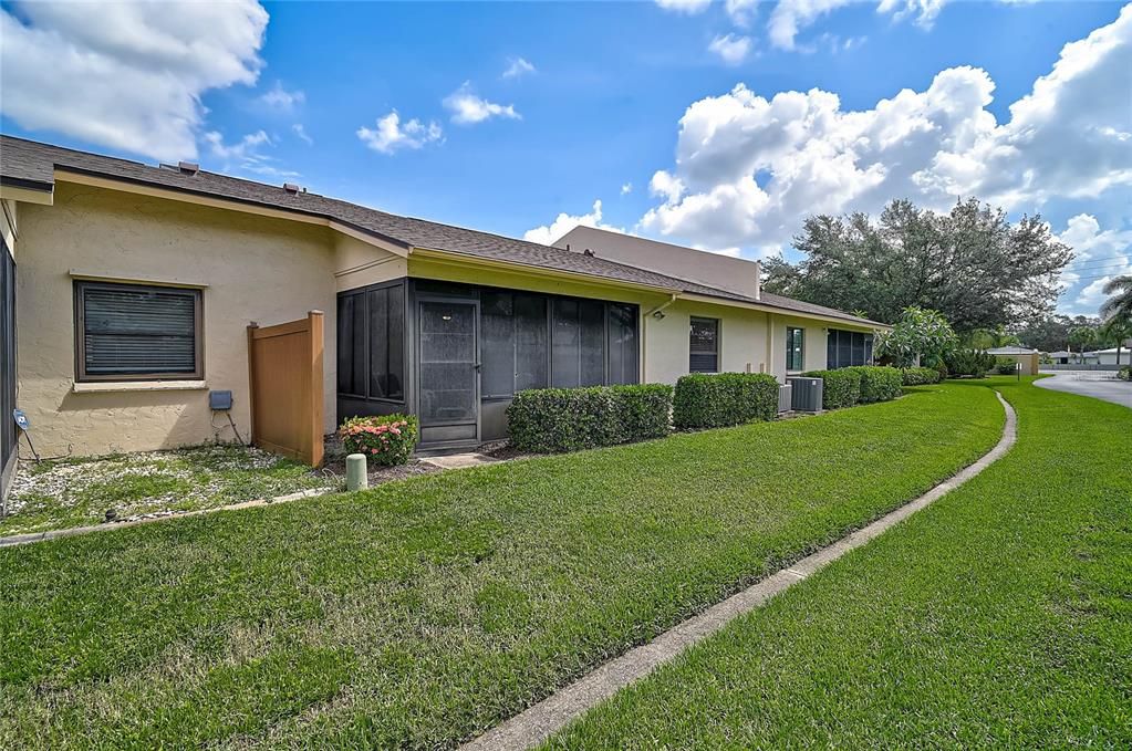 En Venta: $199,999 (2 camas, 2 baños, 1030 Pies cuadrados)