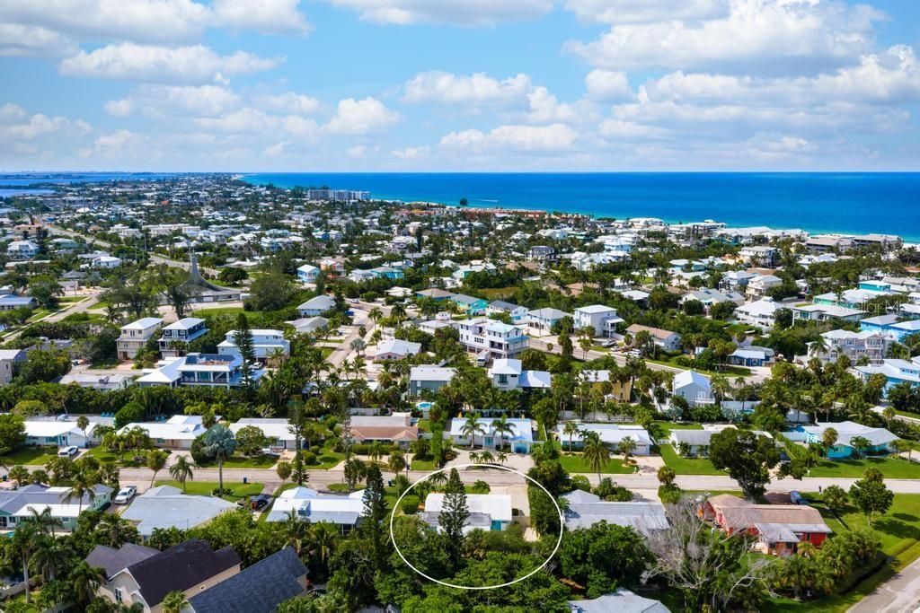 На продажу: $1,295,000 (2 спален, 2 ванн, 1332 Квадратных фут)