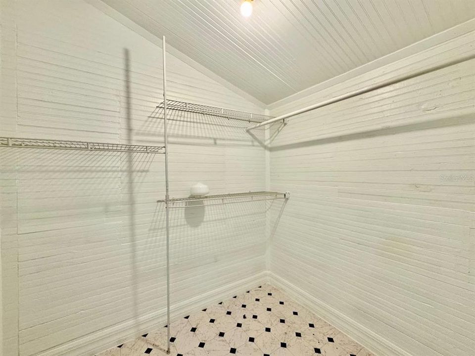 En Renta: $2,300 (3 camas, 2 baños, 1440 Pies cuadrados)