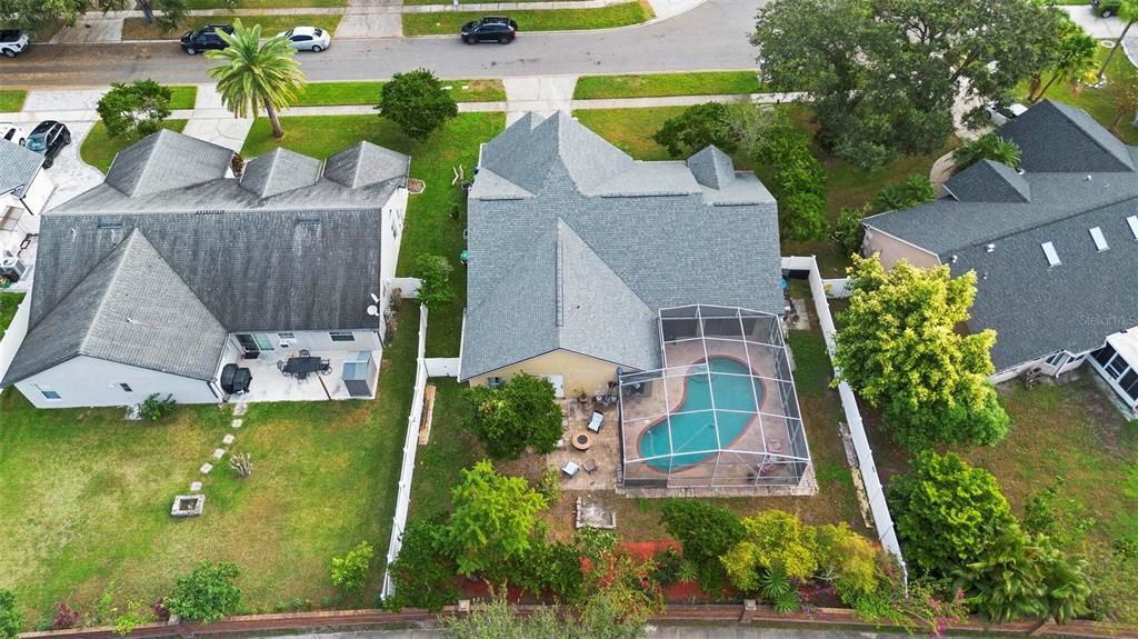 For Sale: $480,000 (4 beds, 2 baths, 2587 Square Feet)