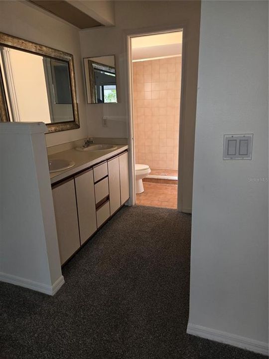 For Rent: $1,695 (2 beds, 2 baths, 958 Square Feet)
