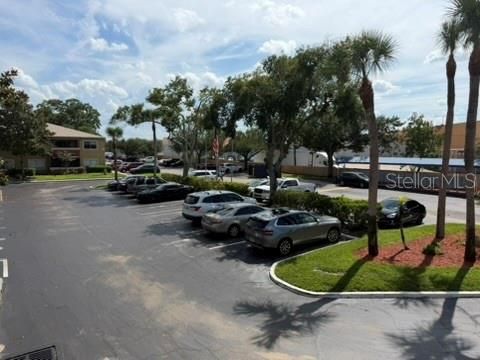For Sale: $164,900 (2 beds, 2 baths, 1126 Square Feet)