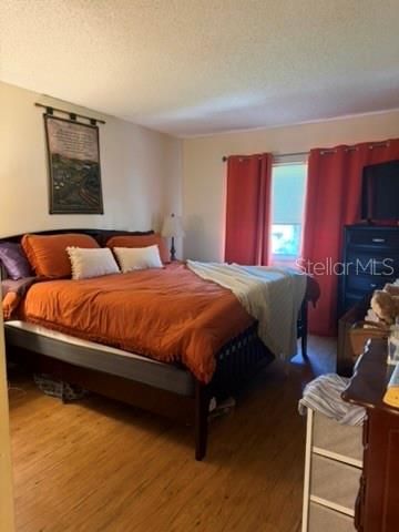 For Sale: $164,900 (2 beds, 2 baths, 1126 Square Feet)