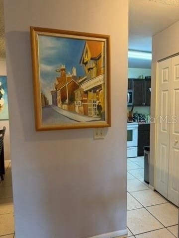 For Sale: $164,900 (2 beds, 2 baths, 1126 Square Feet)