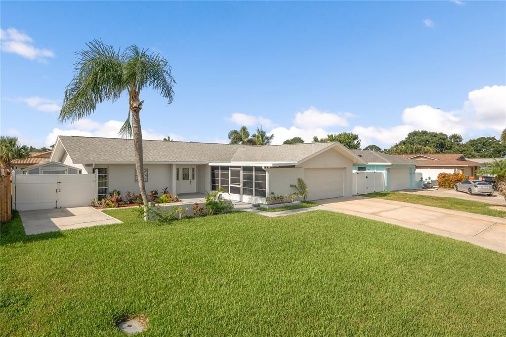 En Venta: $649,900 (3 camas, 3 baños, 1819 Pies cuadrados)
