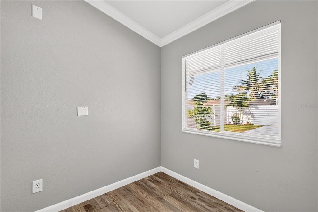 En Venta: $649,900 (3 camas, 3 baños, 1819 Pies cuadrados)
