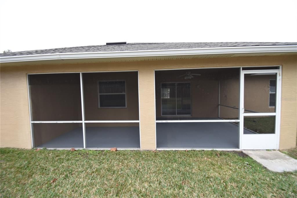 For Rent: $2,100 (4 beds, 2 baths, 2073 Square Feet)
