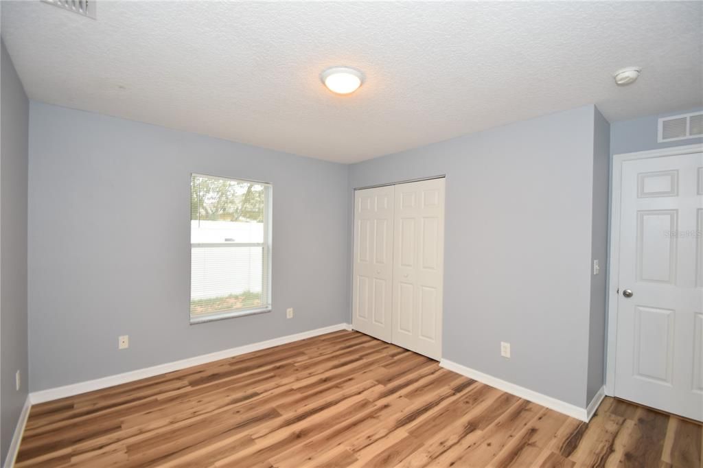 For Rent: $2,100 (4 beds, 2 baths, 2073 Square Feet)