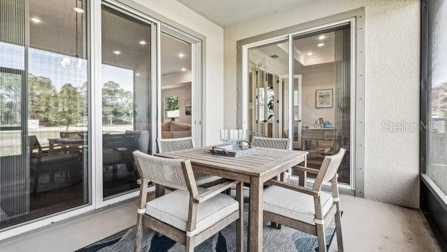 En Venta: $539,900 (4 camas, 3 baños, 2677 Pies cuadrados)