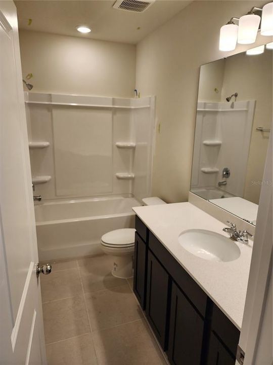 For Rent: $2,095 (4 beds, 2 baths, 1531 Square Feet)