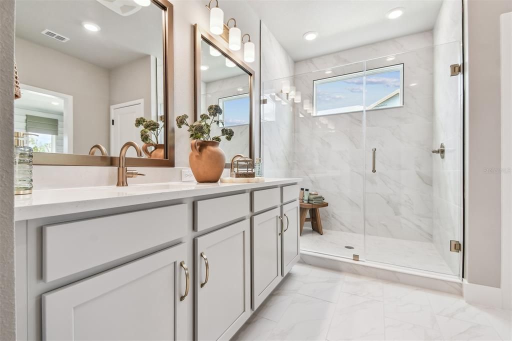 En Venta: $399,990 (3 camas, 2 baños, 2145 Pies cuadrados)