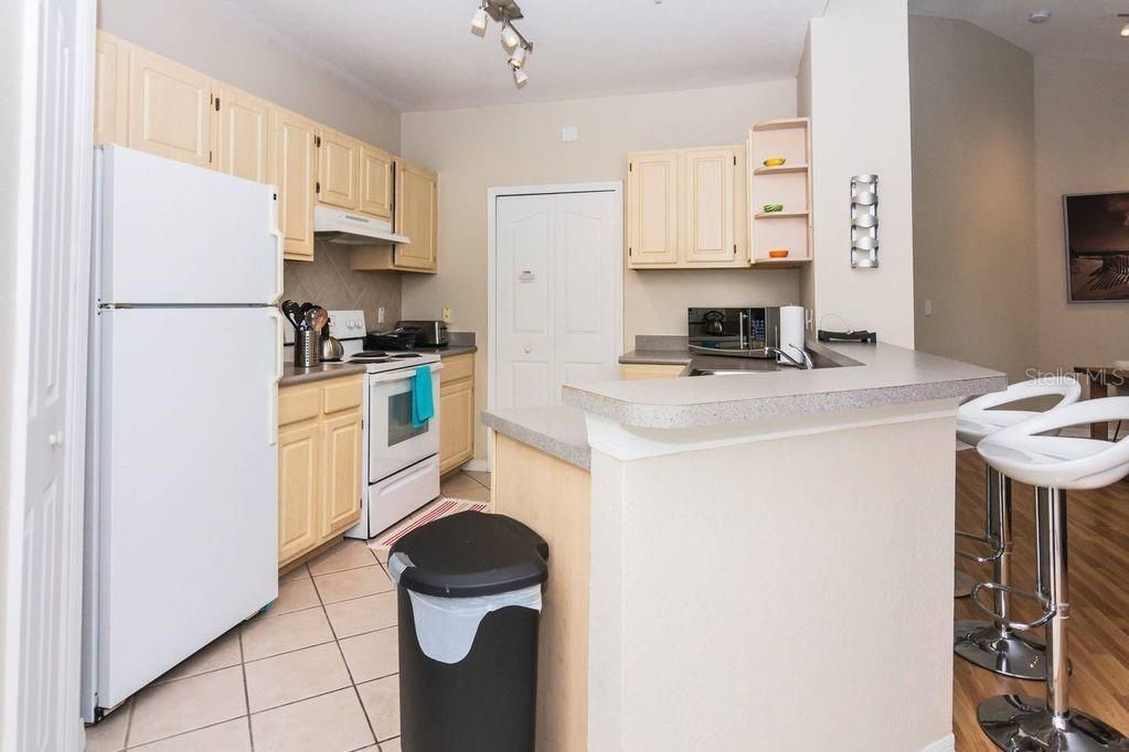 В аренду: $1,800 (2 спален, 2 ванн, 1110 Квадратных фут)