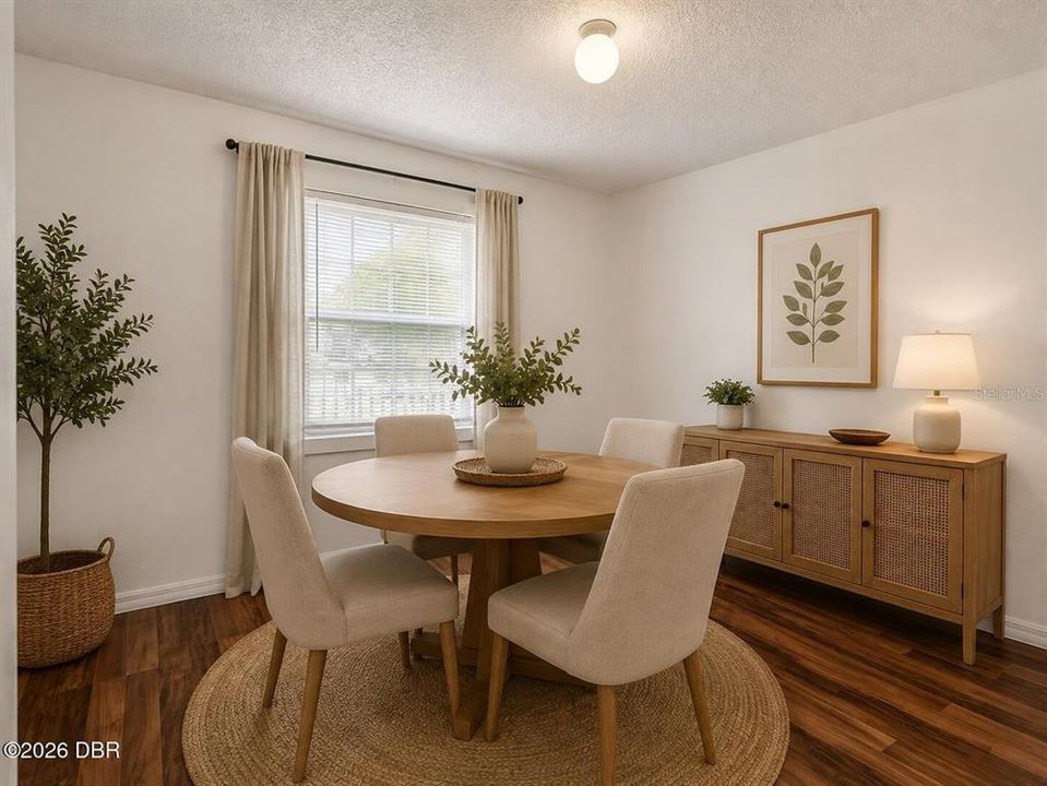 En Venta: $270,000 (2 camas, 2 baños, 1287 Pies cuadrados)