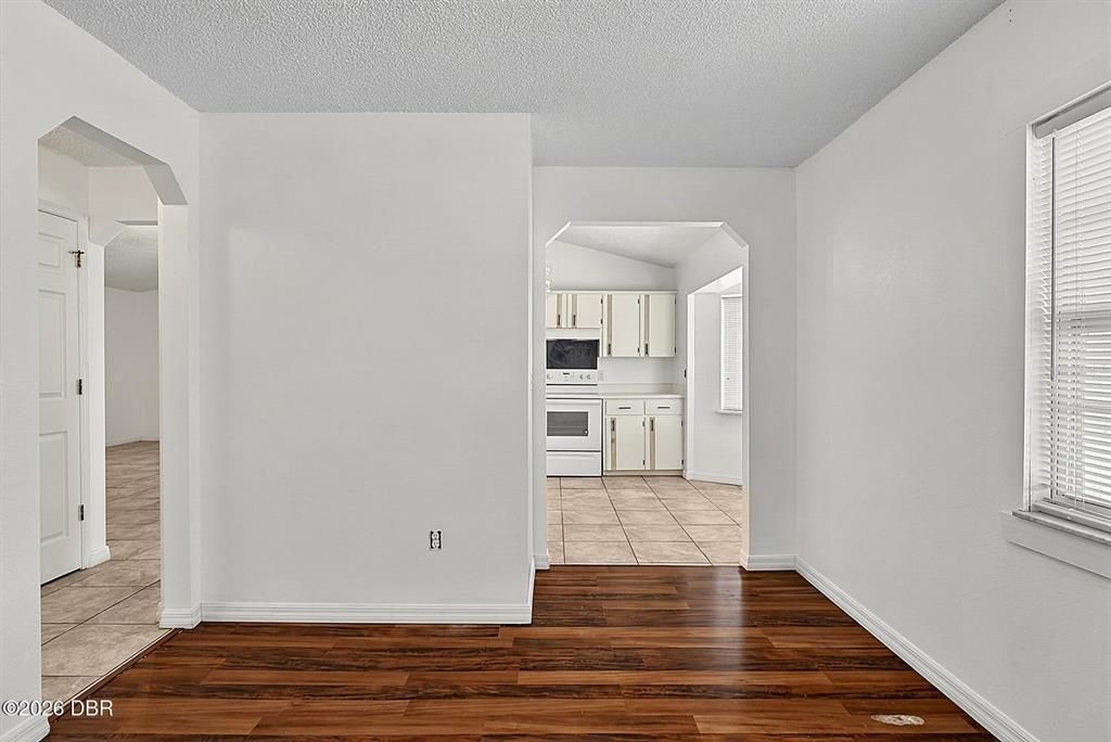 En Venta: $270,000 (2 camas, 2 baños, 1287 Pies cuadrados)